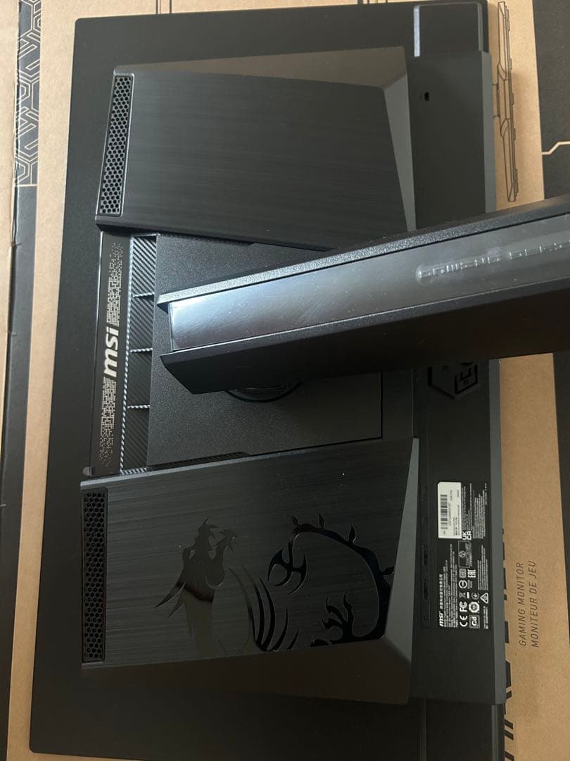 MSI QD-有機EL ゲーミングモニター 26.5インチ4Kゲーミングモニター