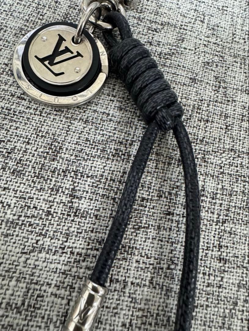 Louis Vuitton キーホルダー・レザーロープM67224