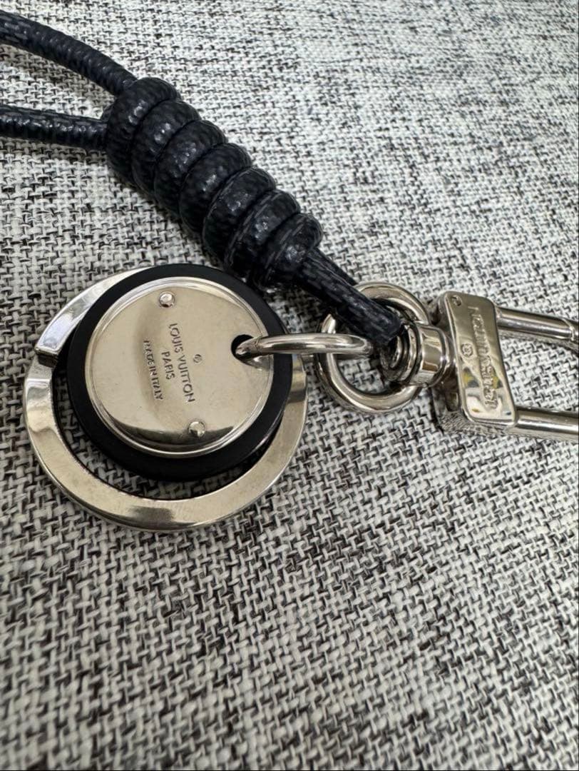 Louis Vuitton キーホルダー・レザーロープM67224