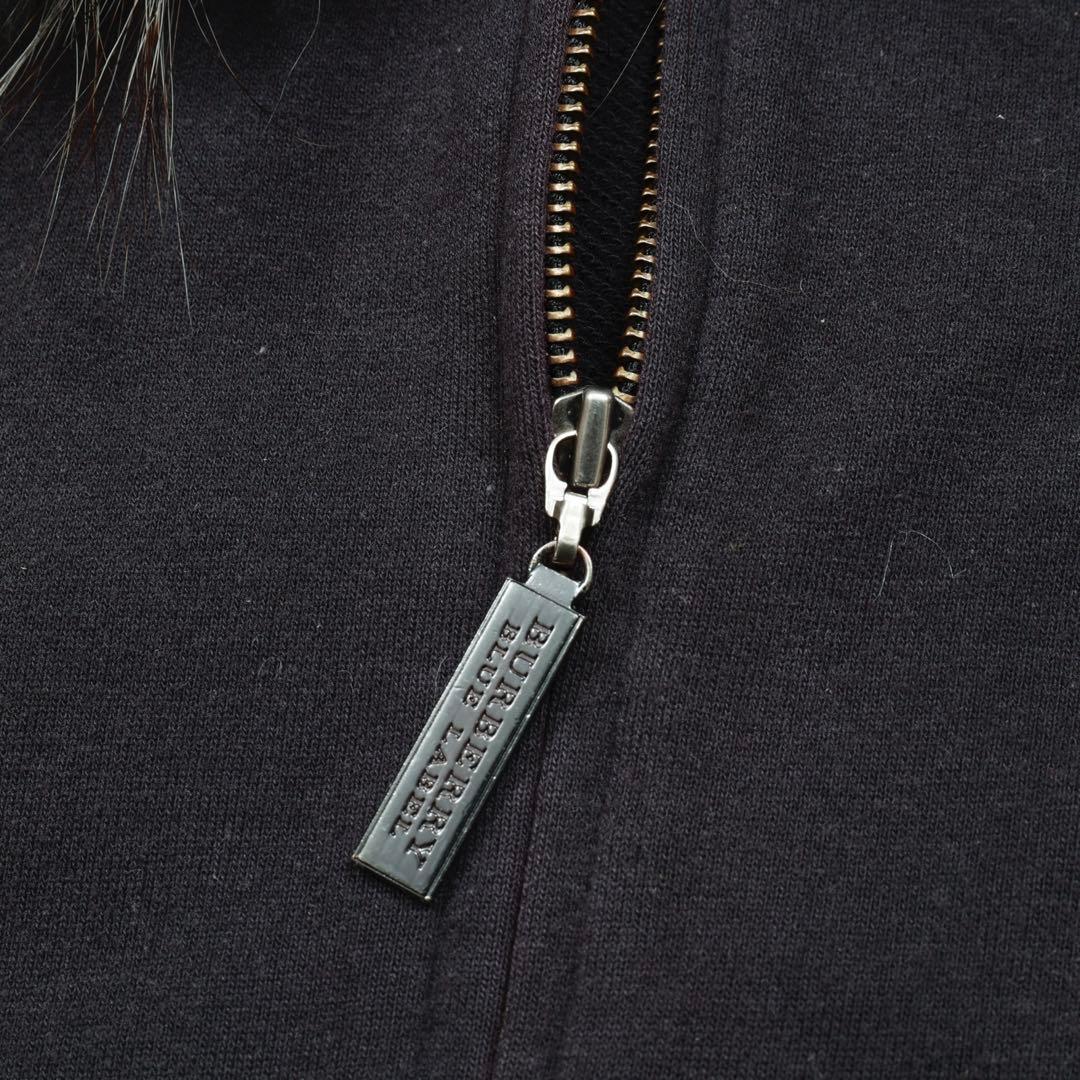 新品 当日発送バーバリーBURBERRY ブラックパーカー サイズ38