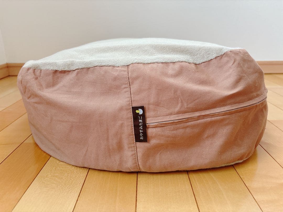 おやすみたまご 授乳クッション ベビーベッド