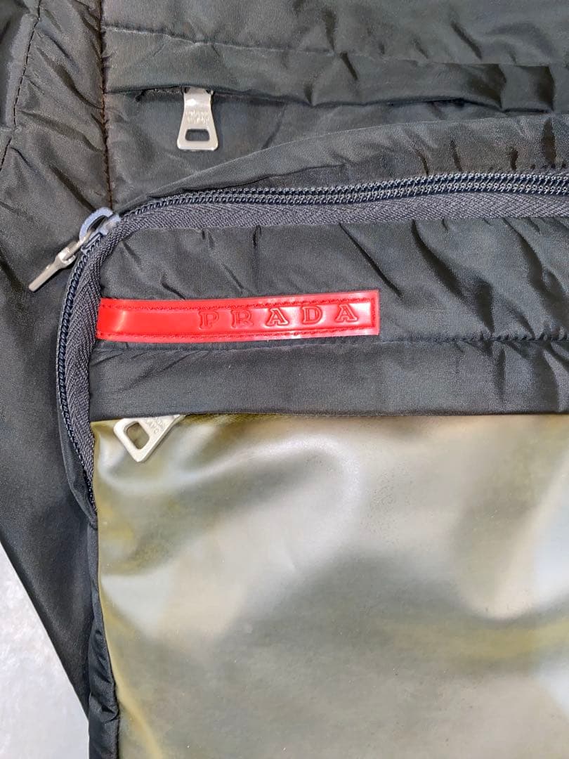 PRADA sport ナイロン ブラック ショルダーバッグ