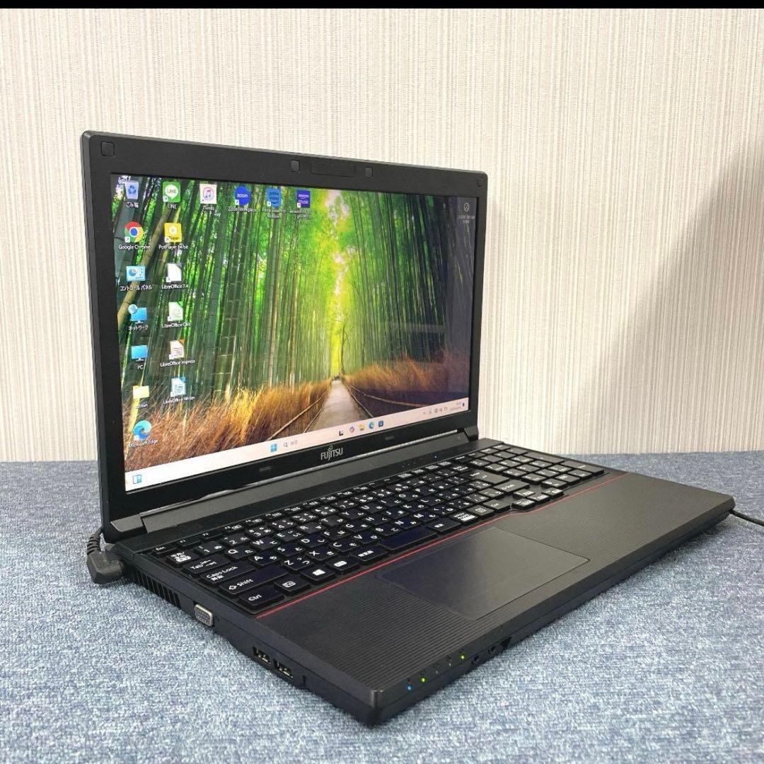 ノートパソコン　Windows11　オフィス付き　爆速SSD搭載　初期設定済み