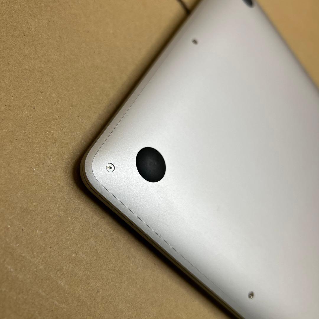 Apple MacBook Air 2019 13インチ　16GB