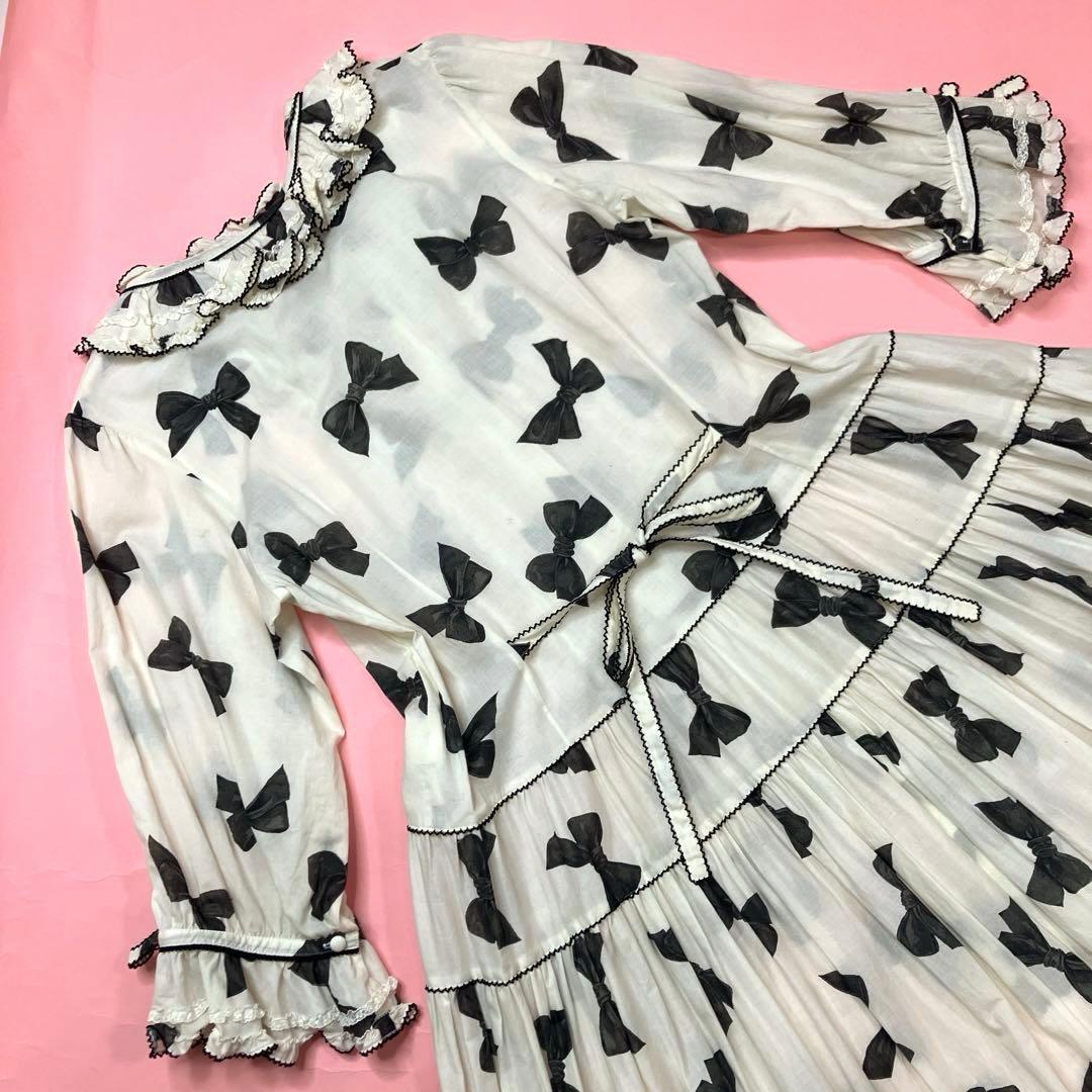 ピンクハウス アイボリー リボン柄 ピコフリル使い 豪華ワンピース/2023年