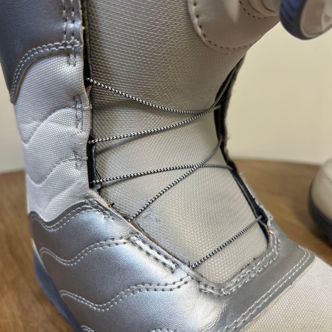 Burton MINT スノーボード ブーツ22㎝