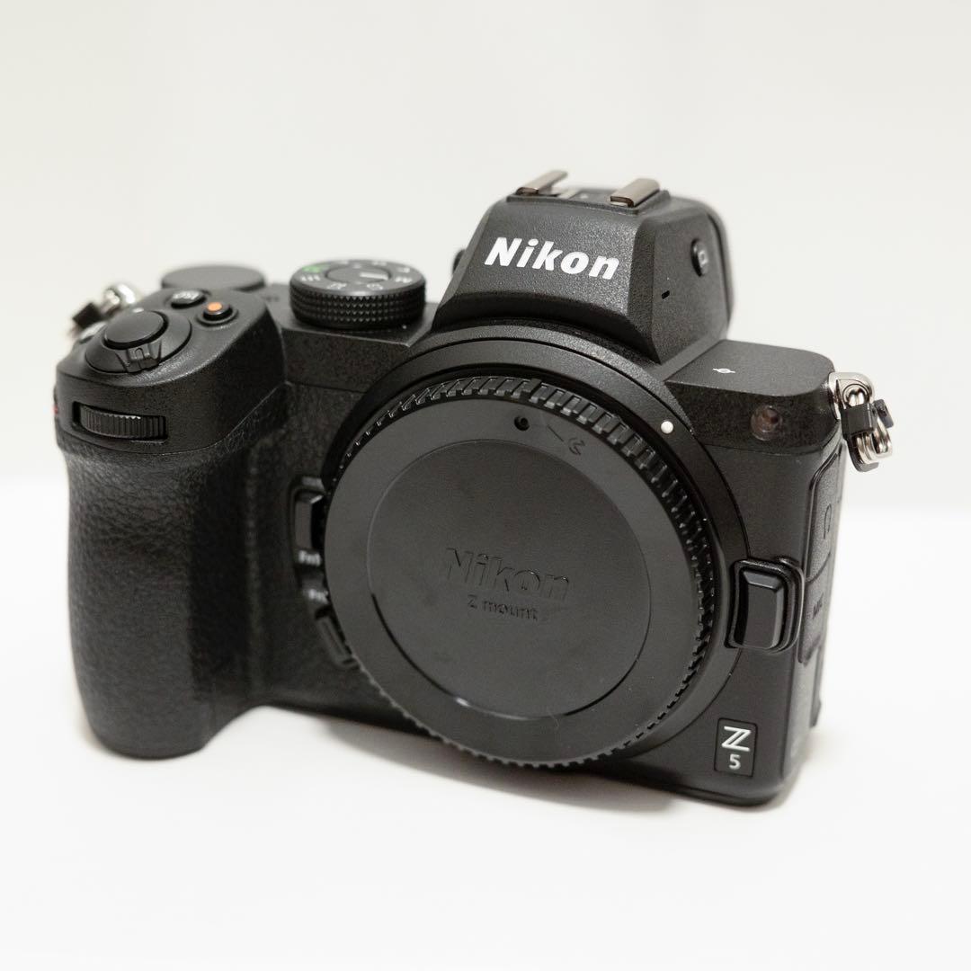 【美品・低シャッター数】Nikon Z5 ボディ フルセット