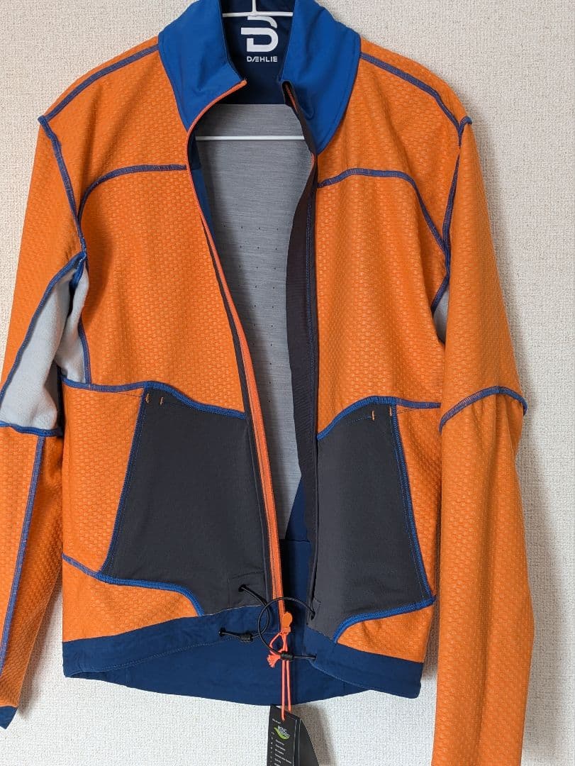 BjornDaehlieビヨルンダーリ　クロスカントリースキー ジャケットのみ