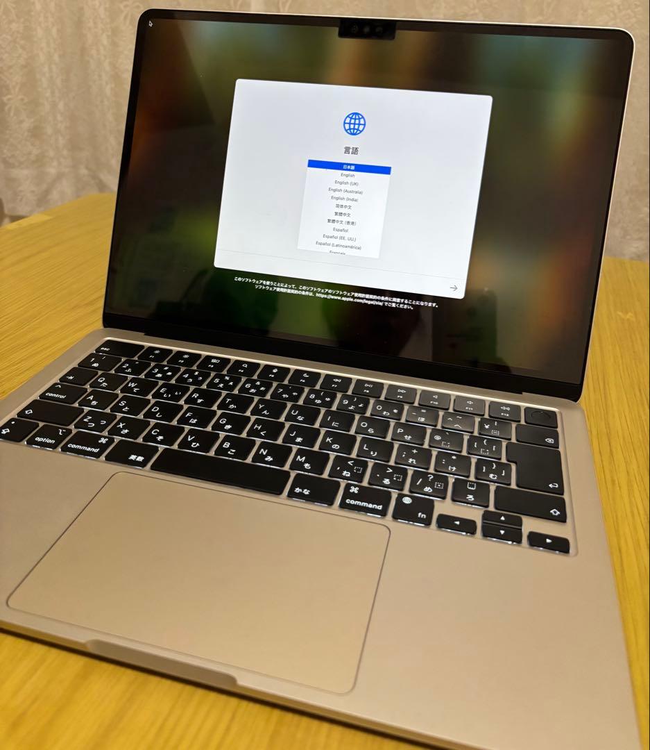 【美品】MacBook Air M2 8GB 256GBSDD