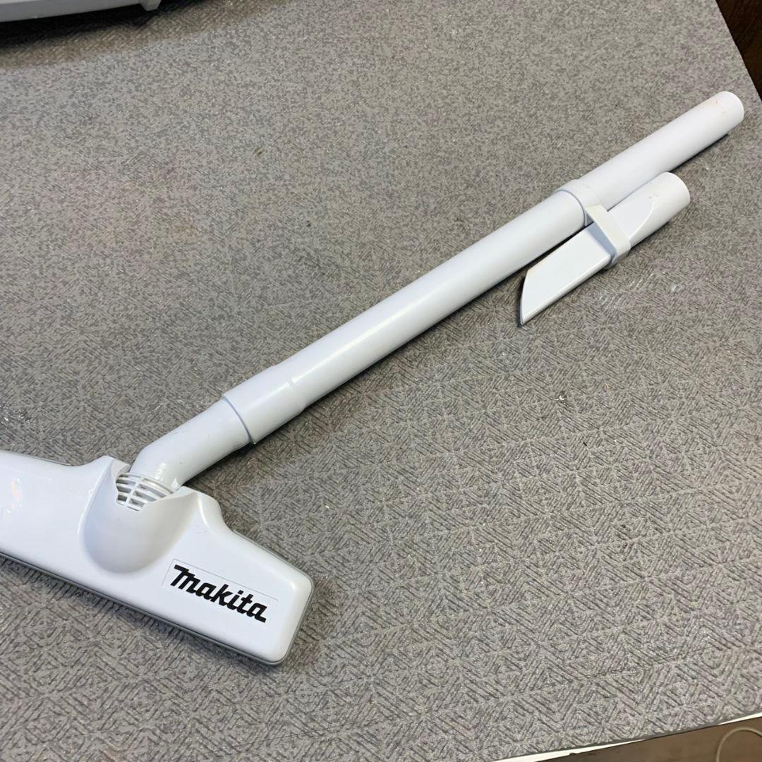 G130 マキタ 充電式クリーナ CL108FD 掃除機 DC10SA