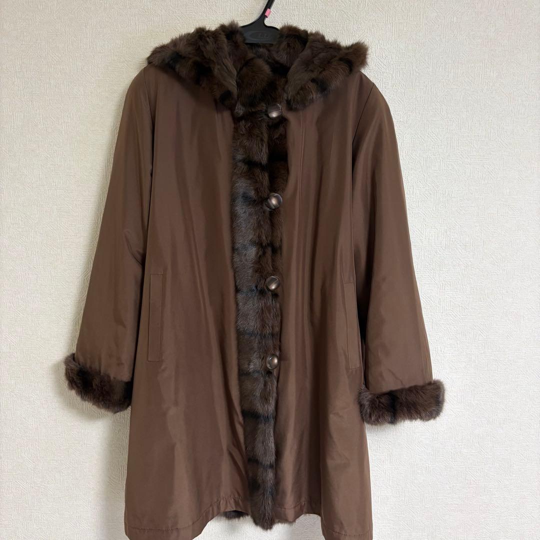 ロリス　リバーシブル フード付き　ファーコート