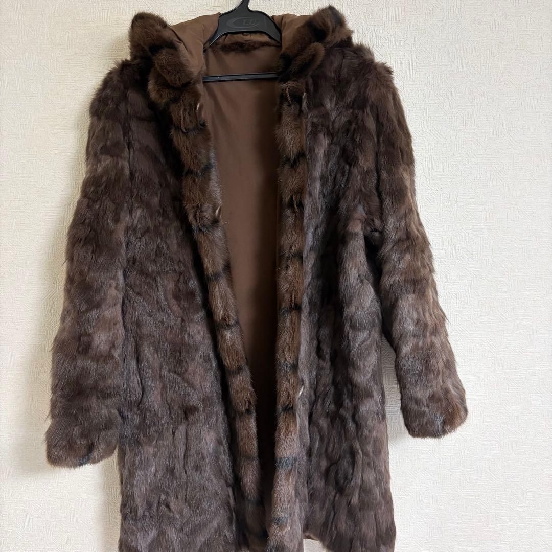 ロリス　リバーシブル フード付き　ファーコート