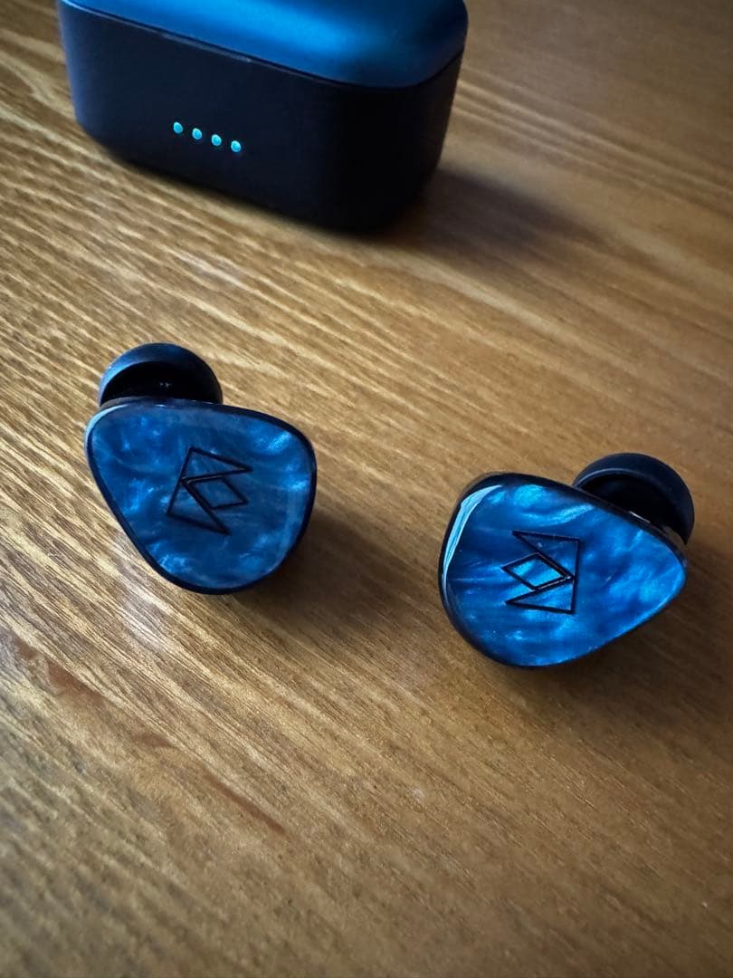 イヤホン Noble FoKus PRO