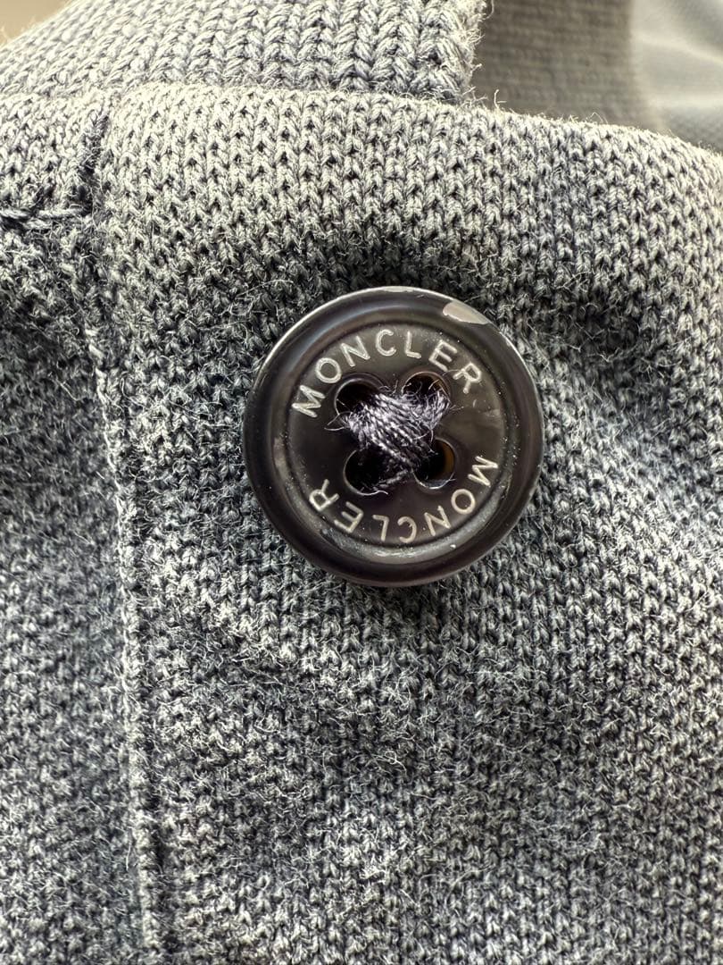 正規品◇MONCLER グレー ポロシャツ　ペイント加工