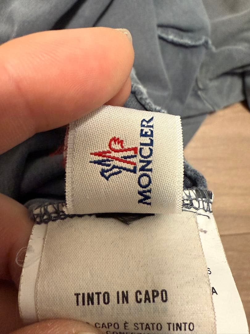 正規品◇MONCLER グレー ポロシャツ　ペイント加工