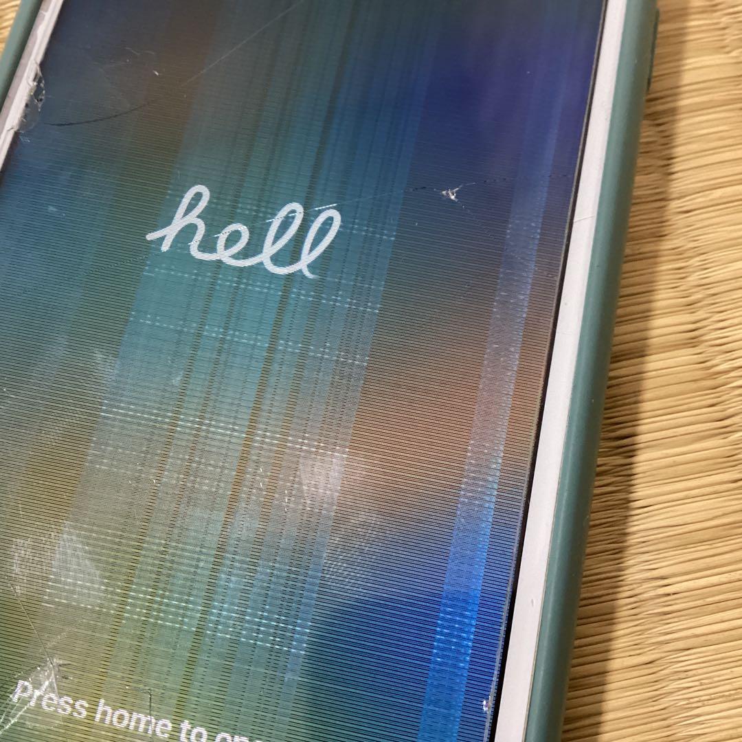 S*）様 SIMフリー　￼スマホ　iPhone 8 動作確認済み　ジャンク品