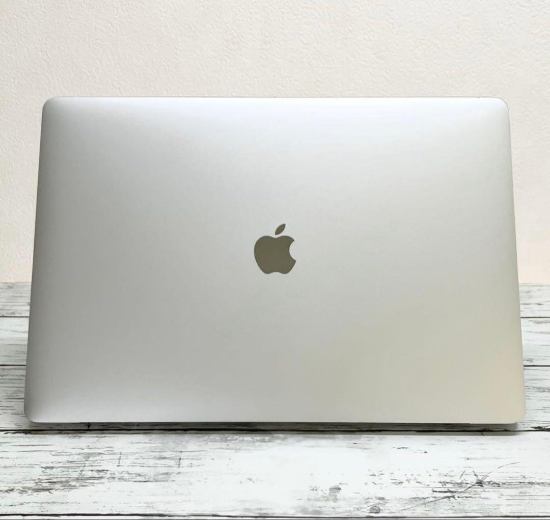 MacBook Pro 16-inch 2019 本体