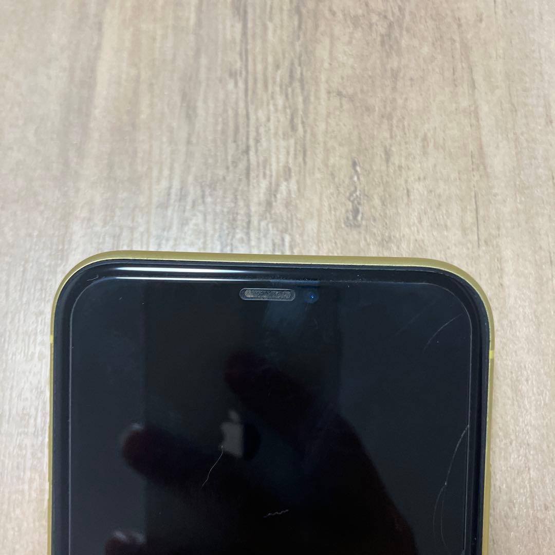 Apple iPhone 11 128GB イエロー　【初期化済み】　箱無し