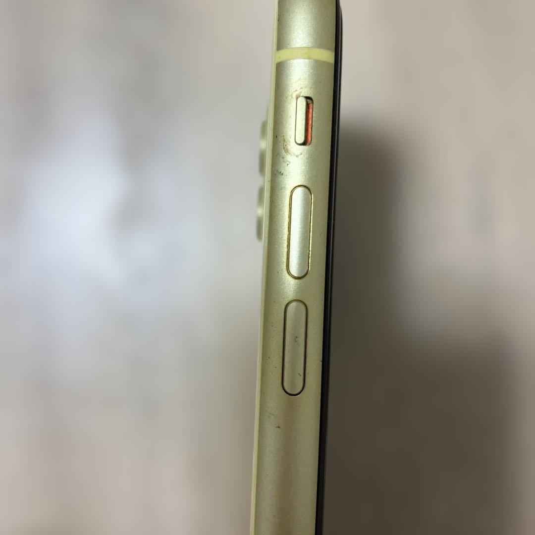 Apple iPhone 11 128GB イエロー　【初期化済み】　箱無し