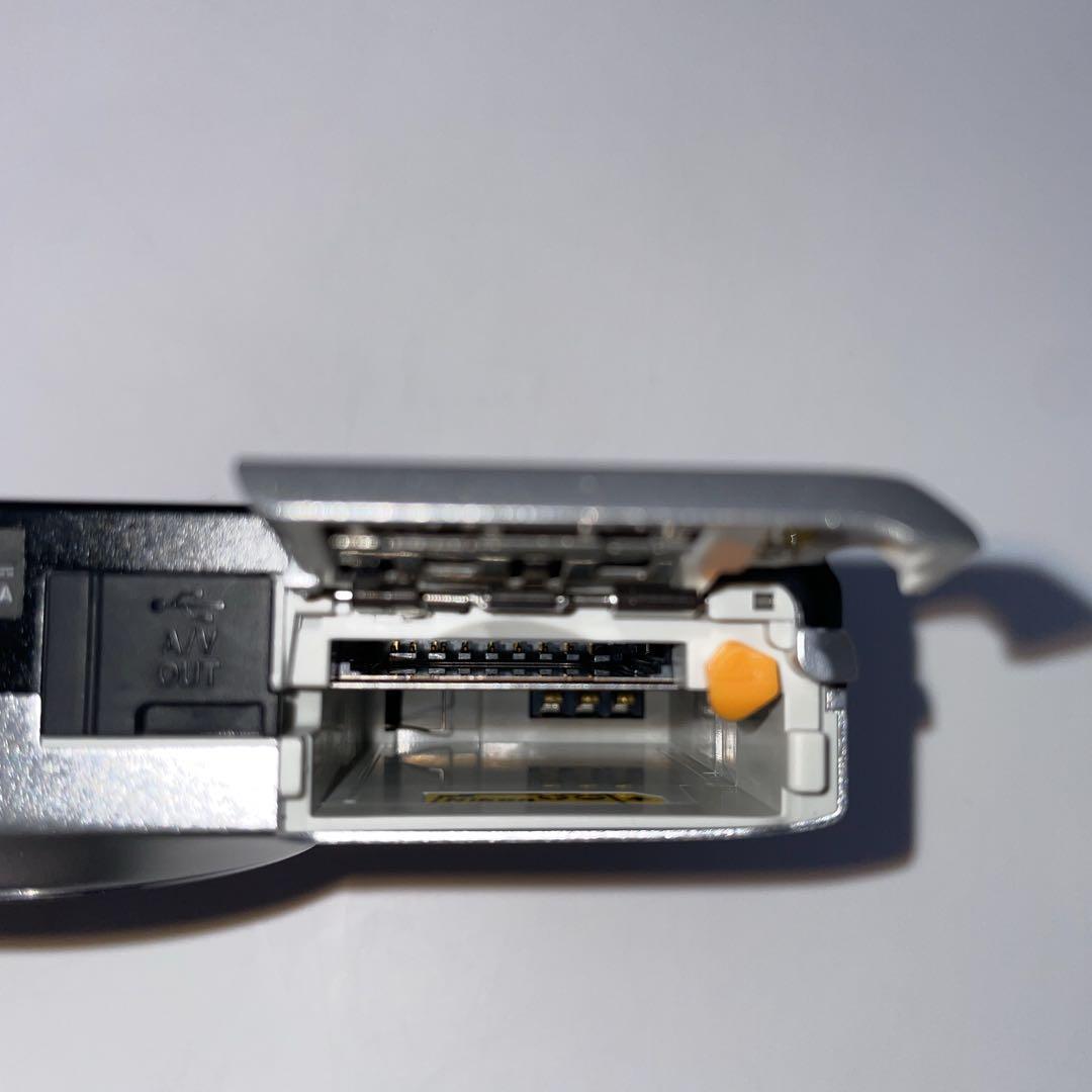 【動作品】Nikon COOLPIX S6300 シルバー コンデジ