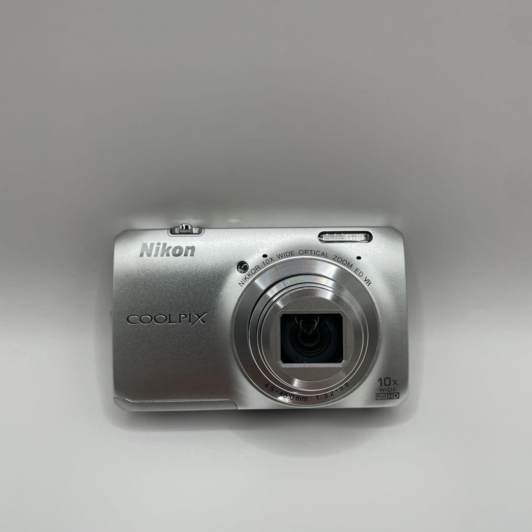 【動作品】Nikon COOLPIX S6300 シルバー コンデジ