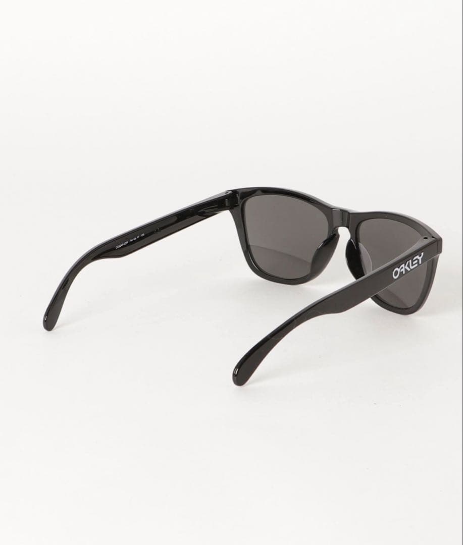 OAKLEY Frogskins™︎ Prizm Black Polarized
