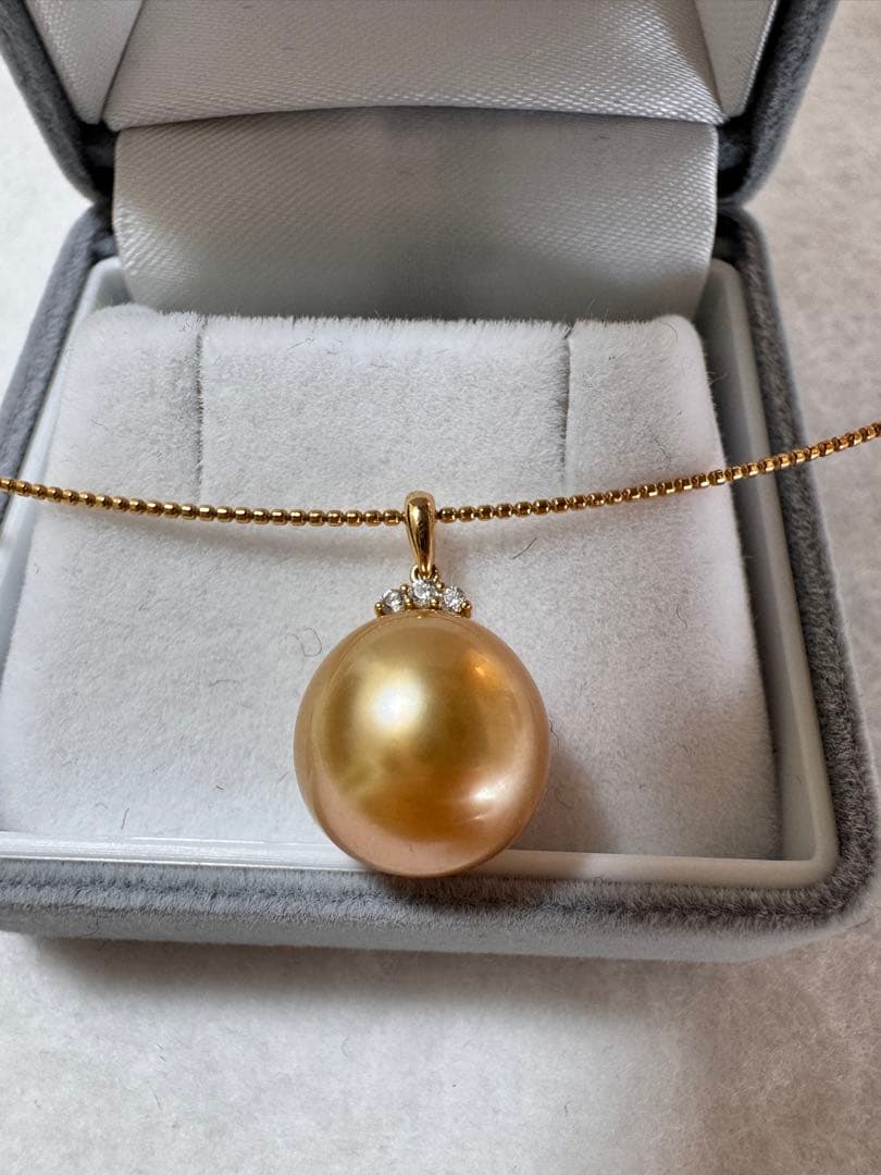 新品　てりツヤ茶金級天然南洋白蝶ゴールデンパールペンダント