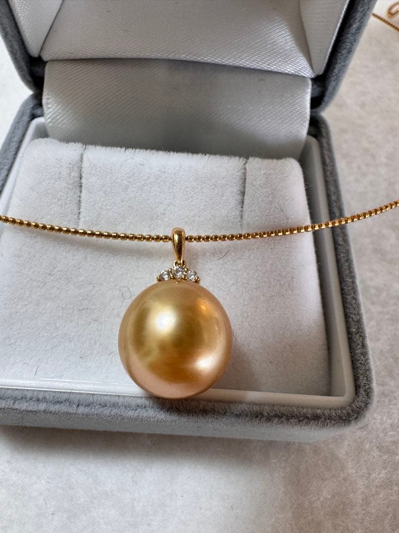 新品　てりツヤ茶金級天然南洋白蝶ゴールデンパールペンダント