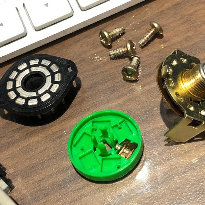 ONKYO【A-922M】プリメインアンプ（リモコン付）