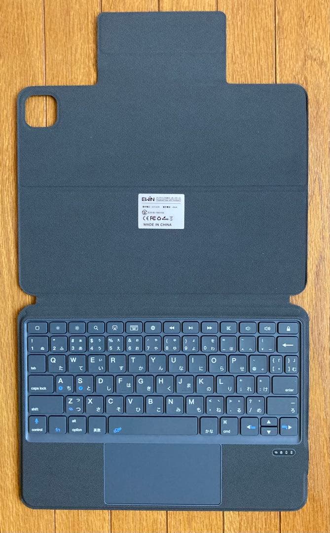 iPad本体 キーボード付カバー ペン 替えガラス付属