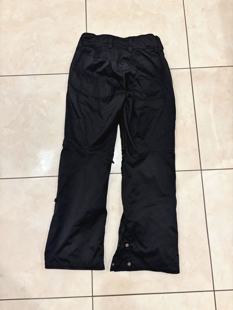 スノーボードウエアROXY/上下(ヒップパッドおまけ付き)女性用Sサイズ