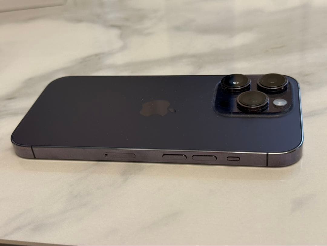 【美品】iPhone14pro 256GB SIMフリー