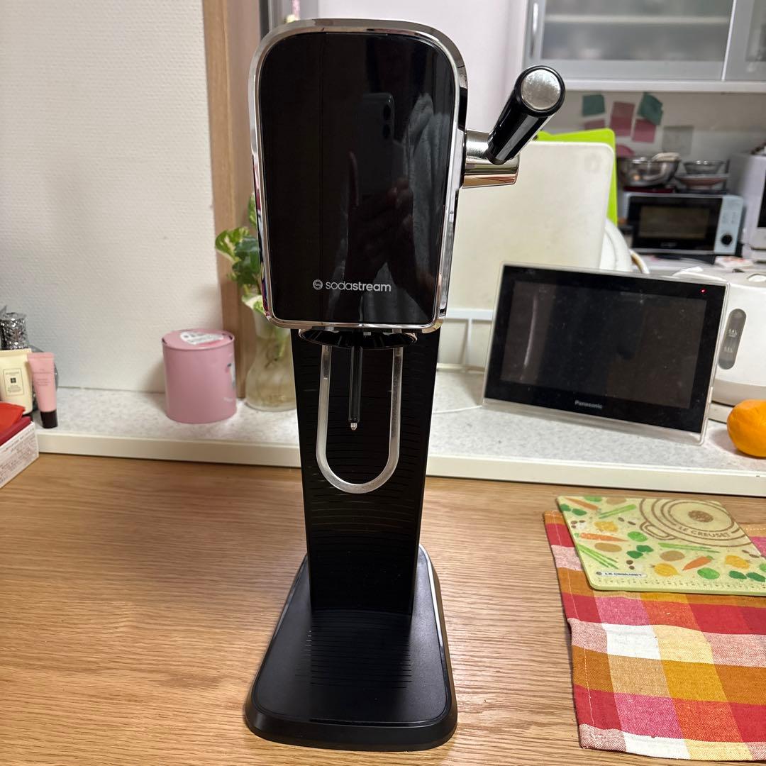 sodastream 炭酸水メーカー ブラック