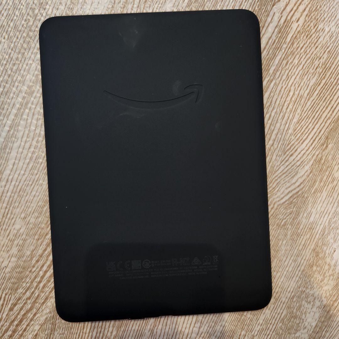 第12世代　Kindle Paperwhite 防水　快適に読書可能