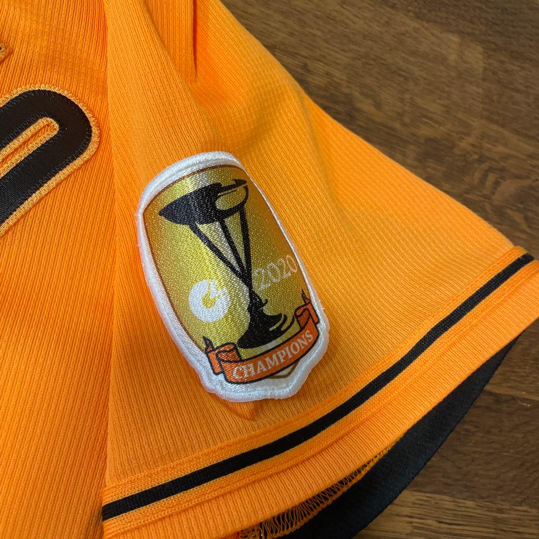 ジャイアンツ オーセンティックユニフォーム 優勝エンブレム付き 坂本勇人