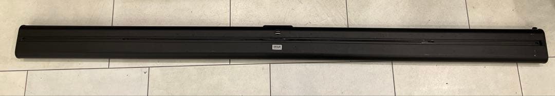 プロジェクタースクリーン（床置き式）サンワサプライ80型相当