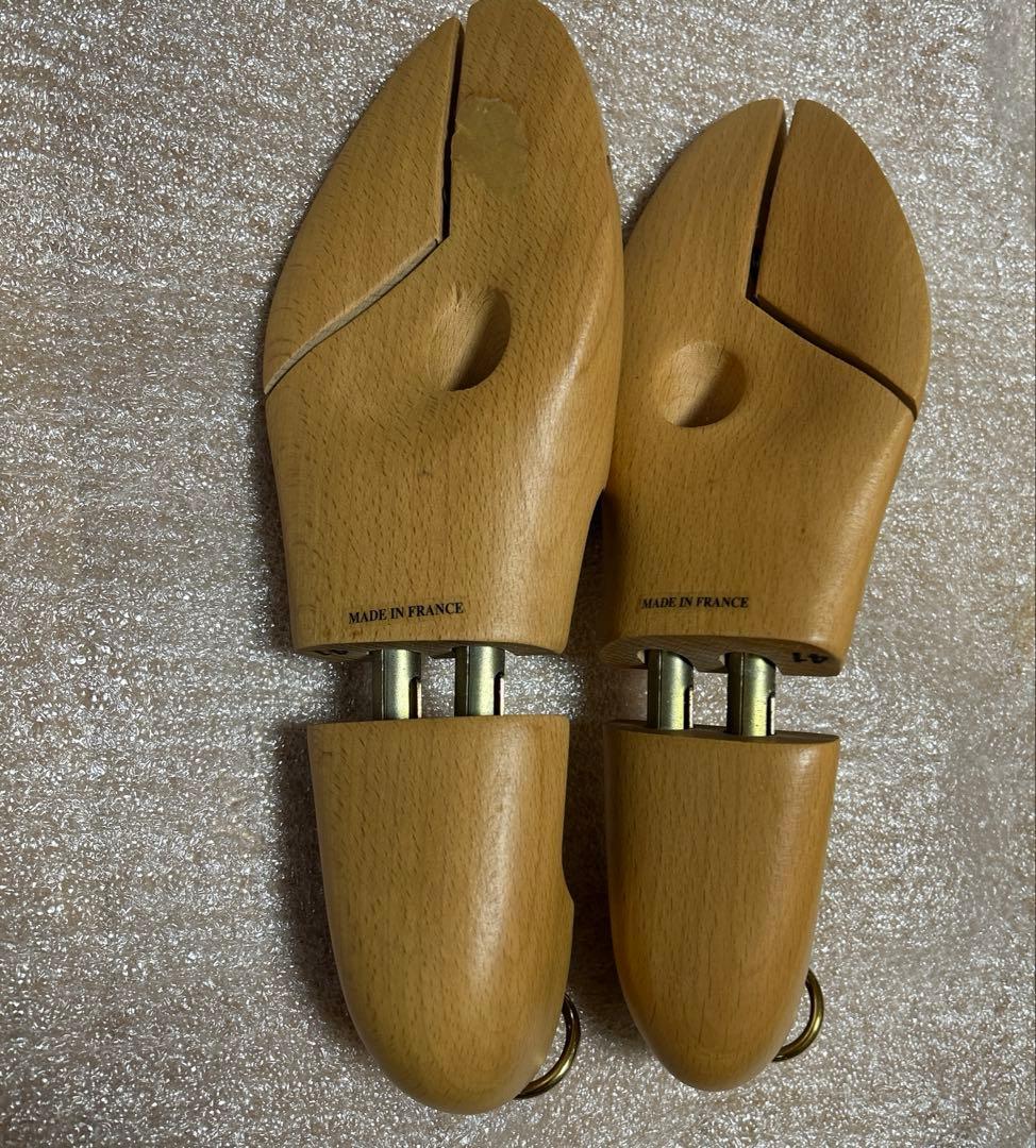 コルドヌリアングレーズ シューキーパー