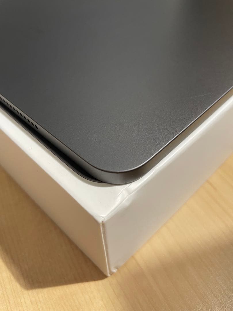 iPad Pro 12.9 第5世代 Magic keyboard 付き