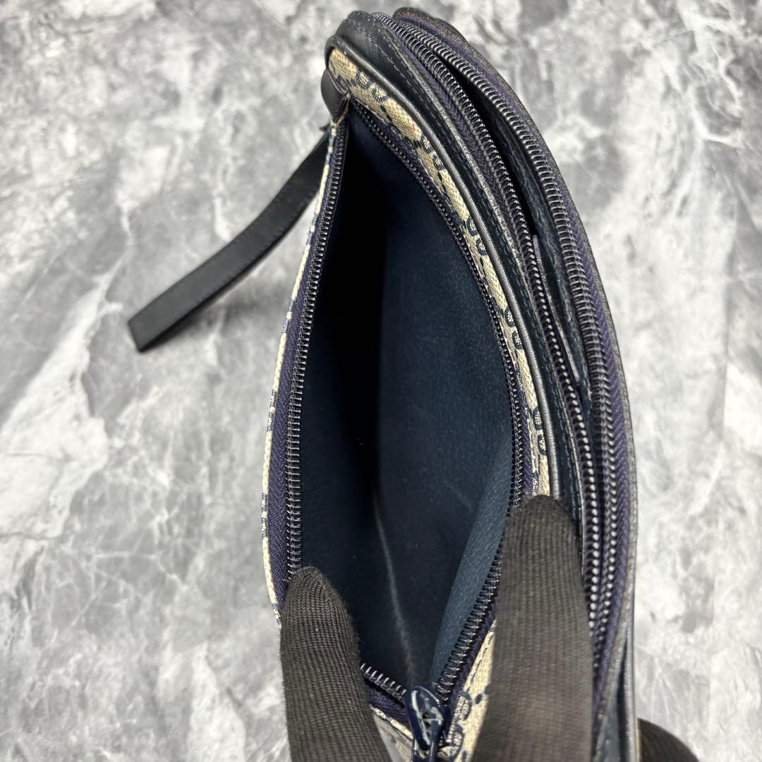 ✨美品✨GUCCI シェリーライン GG クラッチバッグ ネイビー レザー