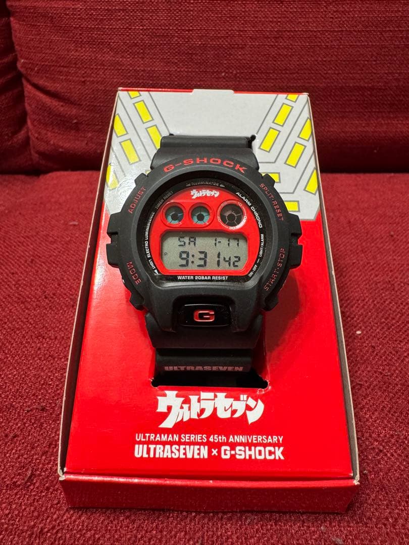 ウルトラセブン限定G-SHOCK 希少