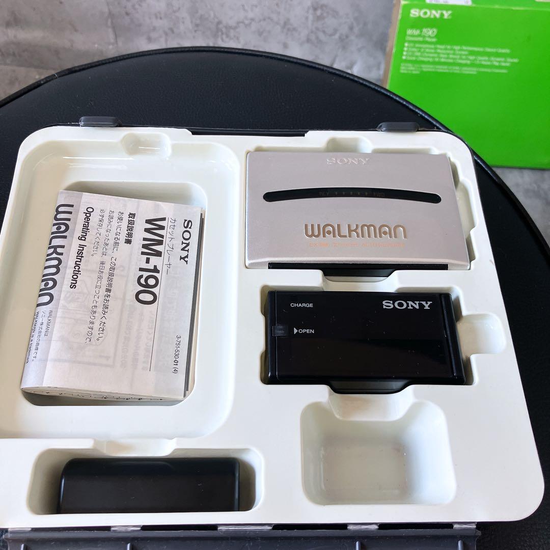 【希少】SONY カセットウォークマン WM-190 外箱付属