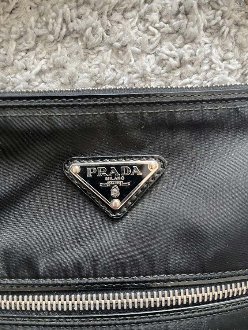 PRADA ショルダーバッグ