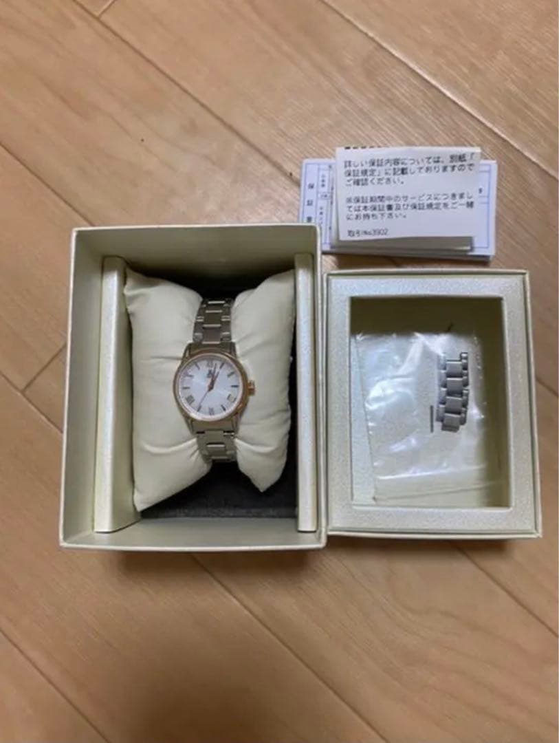 【16万円相当】ソニックケア電動歯ブラシ　ミュゼ脱毛器　ランチェッティ腕時計等