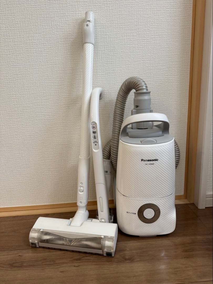 Panasonis電気掃除機MC-JP840K-W 2021年製