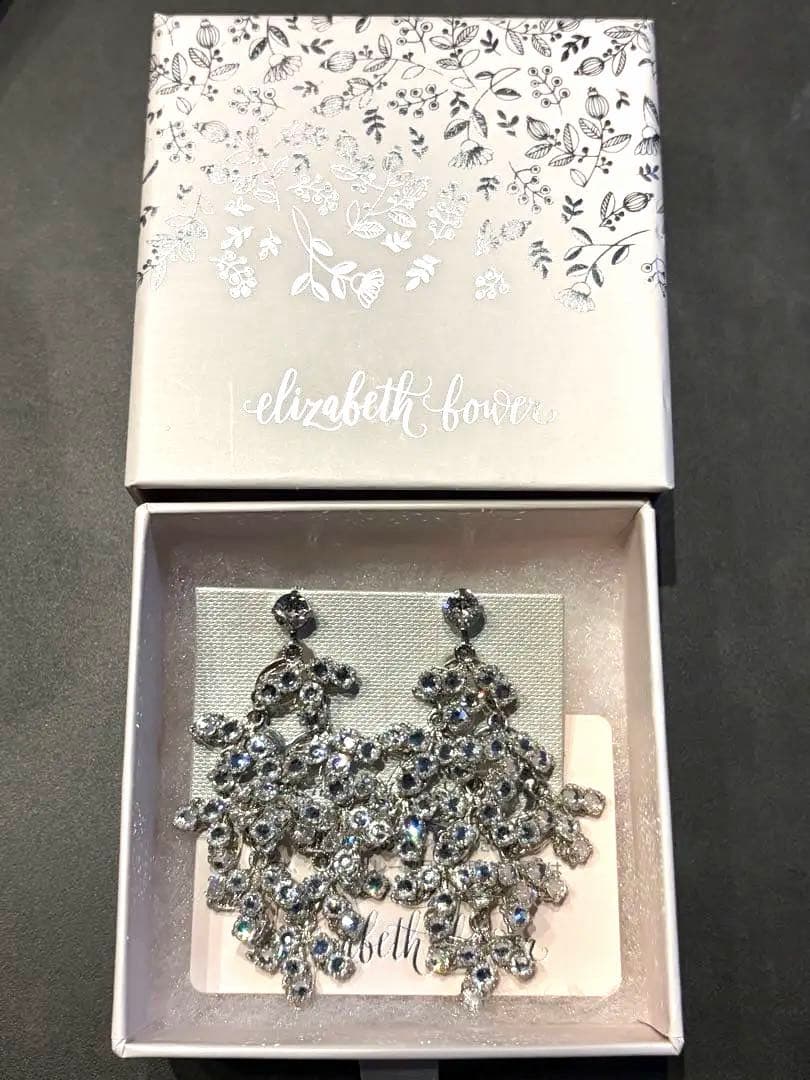 Elizabeth bower エリザベスバウアー イヤリング シャンデリア