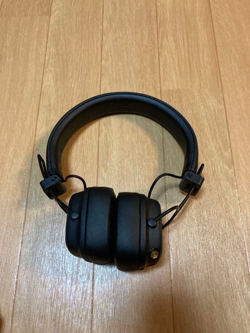Marshall ヘッドホン