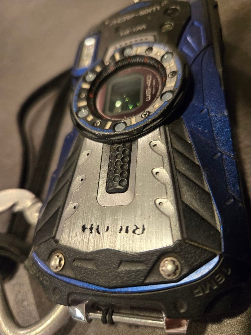 RICOH防水コンパクトデジタルカメラWG-40W16GB付き