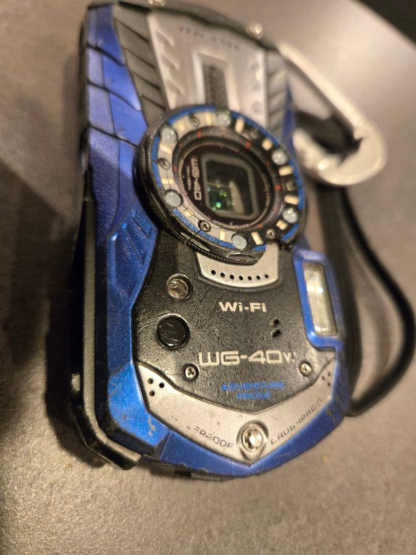 RICOH防水コンパクトデジタルカメラWG-40W16GB付き