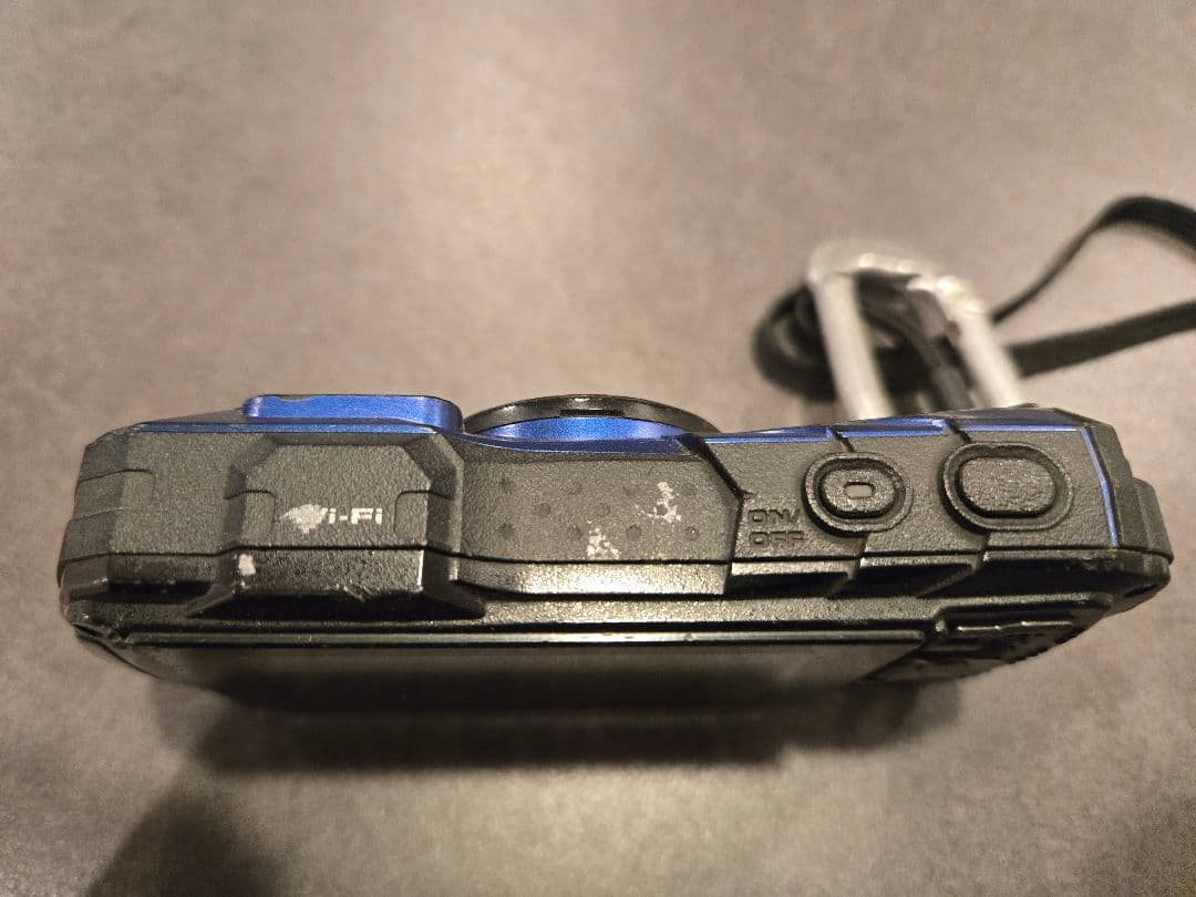 RICOH防水コンパクトデジタルカメラWG-40W16GB付き