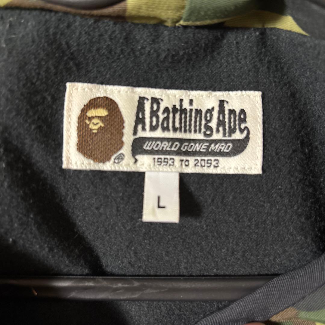 エイプ　ナイロンジャケット